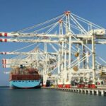 أورݣيت في ورطة كبيرة بعد طرد مستفز للعمال من الشغل