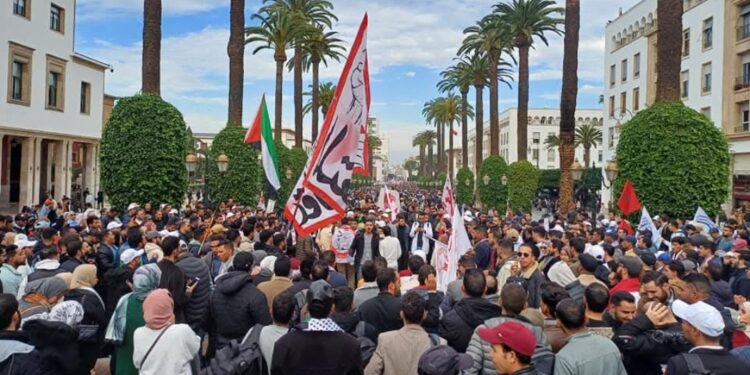 أساتذة المغرب يستعدون لخوض إضراب يوم غد الاثنين