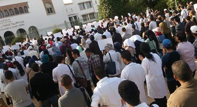 إضراب وطني مصحوب بوقفات احتجاجية يوحد أسرة التعليم في المغرب