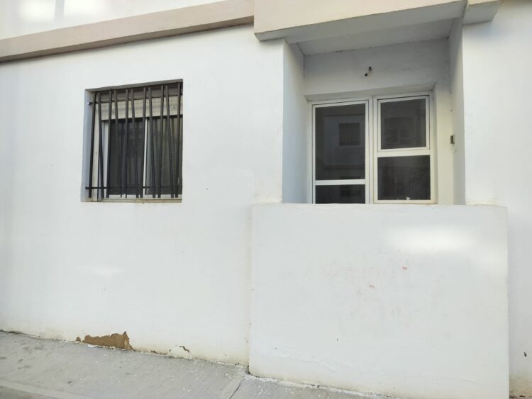 تشققات خطيرة بإقامات "الراحة" بطنجة تهدد سلامة السكان 