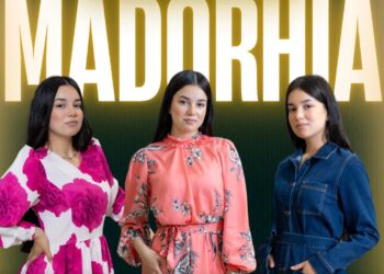 سيدة الأعمال ارحيمو الهري تشارك بأزياء مادوريا في معرض الدار البيضاء