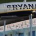 ضباب كثيف يُعيق هبوط طائرة ريان إير بمطار طنجة ويحول وجهتها إلى مدينة أخرى