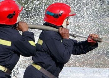 حريق مهول في مستودع متلاشيات بطنجة ويستنفِر الأجهزة الأمنية