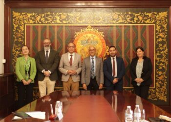 توطيد علاقات التعاون بين معهد العمل الاجتماعي بطنجة و جامعات إسبانية في الأندلس