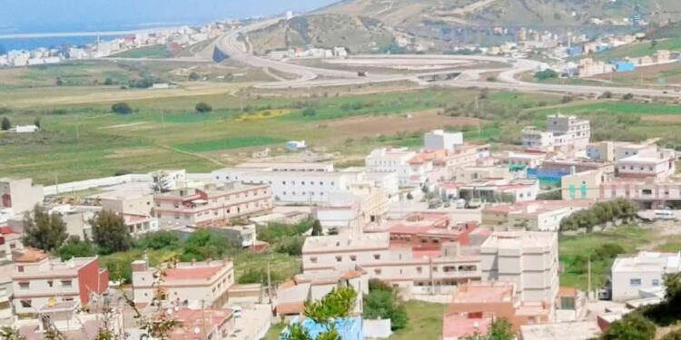 جماعة القصر الصغير تستعد لدورة استثنائية حول مشروع جديد لنزع الملكية