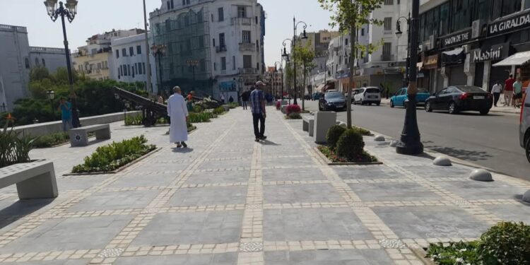 ساحة فارو أو سور المعكازين الشهيرة بطنجة ترى النور في حلة جديدة