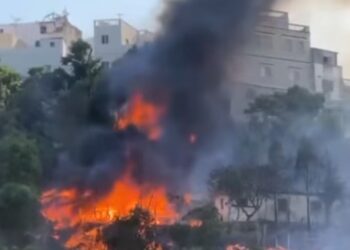 حريق بمنطقة خضراء في طنجة يتسبب في اختناق سيدتين