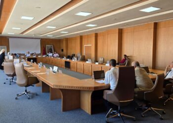 دورة الكراسي الفارغة بجماعة اكزناية!