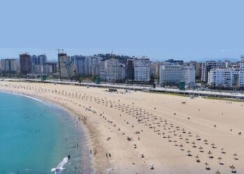 التحاليل المخبرية تكشف تصنيف جودة المياه بشواطئ طنجة