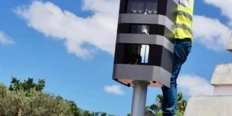 “نارسا” تعتمد رادارات ذكية لرصد السرعة في الاتجاهين