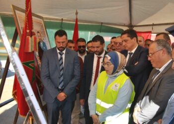 أقلعي كان مختبئا في وزارة التجارة فأصبح تحت الأضواء