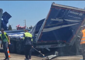 حادث مروري يوقف حركة السير لساعات في مدخل طنجة ويثير غضب مستعملي الطريق السيار