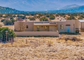 واسيني يسلط الضوء على فوضى أسعار العقارات بالمغرب مقارنة بأمريكا