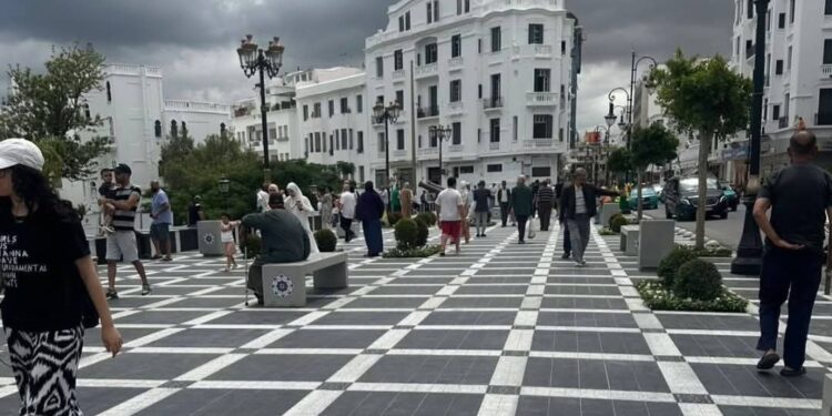 افتتاح ساحة سور المعكازين بطنجة في حلتها الجديدة وسط إشادة واسعة من الساكنة والفاعلين المحليين