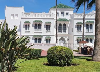 "فيلا هاريس" بطنجة.. من متنفس حضري إلى مشهد بيئي مقلق في عز الصيف