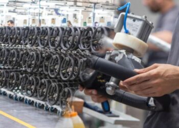 افتتاح مصنع جديد بطنجة يوفر 300 فرصة شغل في قطاع صناعة السيارات