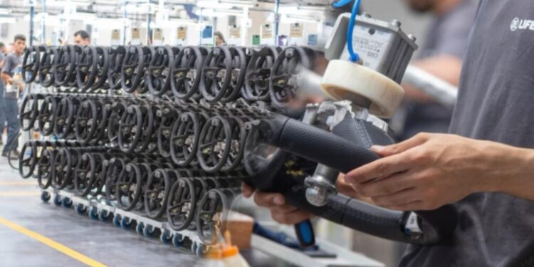 افتتاح مصنع جديد بطنجة يوفر 300 فرصة شغل في قطاع صناعة السيارات