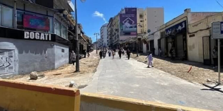 تجار شارع المكسيك غاضبون من تأخر الأشغال ودعوات إلى الاحتجاج