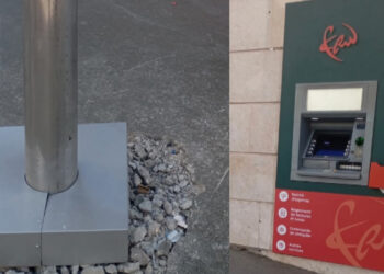 فوضى في تدبير الفضاء العام تثير استياء ساكنة طنجة.. عمود إشهاري يُغرس فوق رصيف حديث الإصلاح