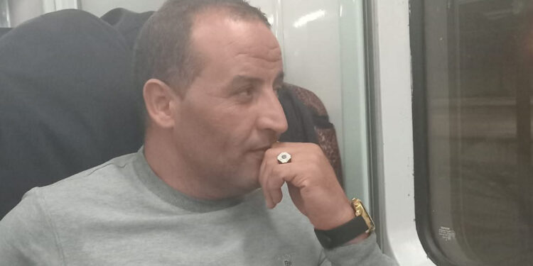 بعد نفاد صبره.. مستشار جماعي باكزناية يرمي ورقة الاستقالة في وجه المجلس 