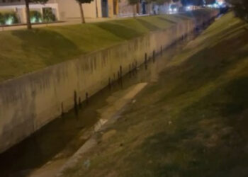 الساكنة ترحب برش الأدوية في واد السواني وتطالب بمعالجته في فترات متقاربة