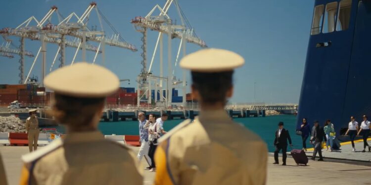 ارتفاع ملحوظ في عدد المسافرين والسيارات بميناء طنجة المدينة خلال عملية "مرحبا" لهذا العام