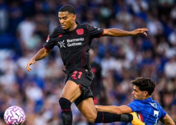 أسود خارج الحدود: أمين عدلي يلمح إلى مغادرة بايرن ليفركوزن ويكشف ناديه الجديد