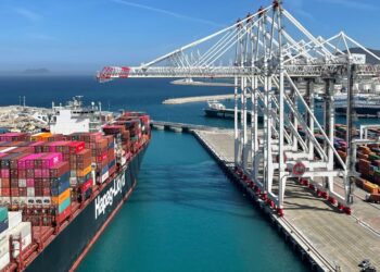 ميناء طنجة المتوسط ينتزع الصدارة من إسبانيا في اتفاق بحري استراتيجي أمريكي