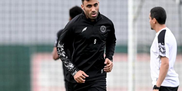 الشباب السعودي ينهي الجدل حول رحيل عبد الرزاق حمد الله