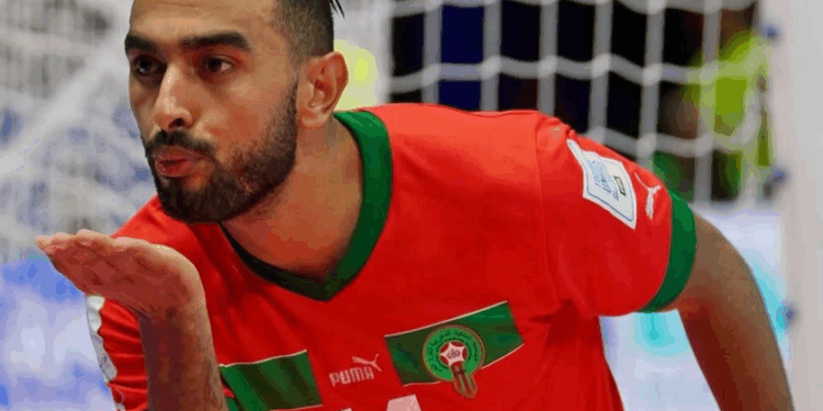 ابن طنجة يحترف بالدوري الفرنسي