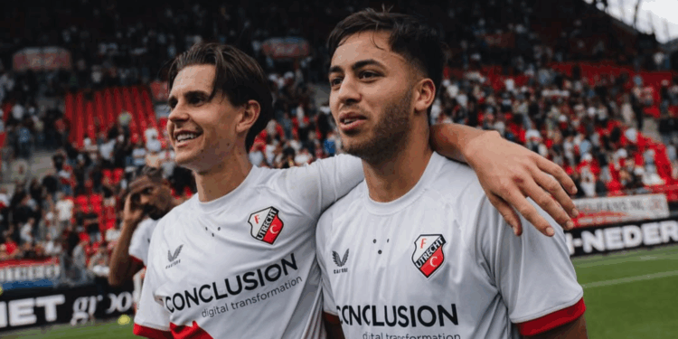 من يكون سفيان الكرواني أفضل مدافع أيسر مغربي المهمش من الركراكي