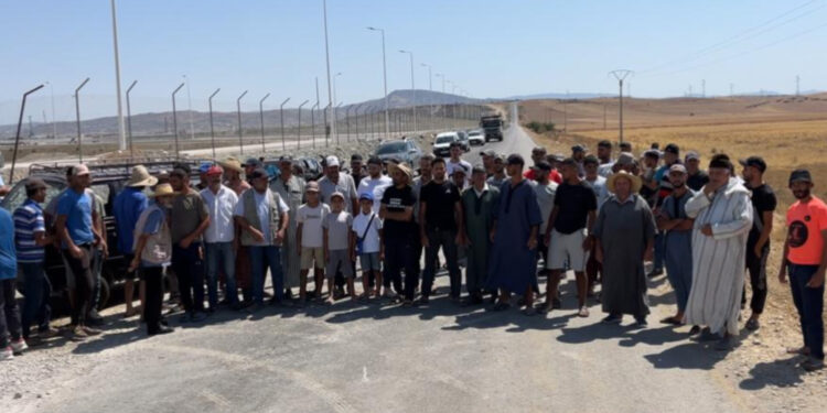 مداشر بجماعة سبت الزينات خارج الحدود!