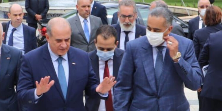 المدير العام للأمن الوطني الإسباني يقضي جزءًا من عطلته بمدينة أصيلة