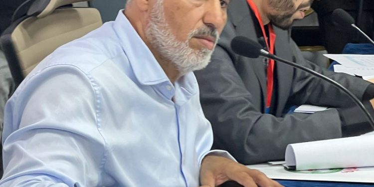 هذه الأسئة التي يجب أن يرد عليها العافية وحاشيته في معركته الخاسرة !!