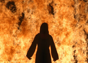 طنجة.. شابة تضرم النار في جسدها