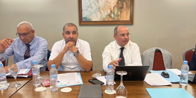 نادي الفاعلين الاقتصاديين بطنجة يُناقش دورية الجمارك رقم رقم 6675/312