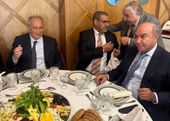 بعدما قصف حيكر وزير التربية الوطنية.. الأخير يدعوه لوجبة غذاء
