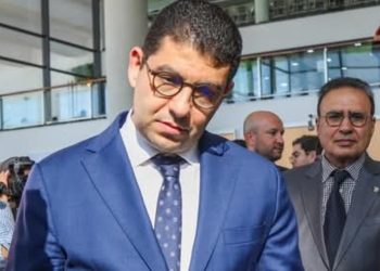 سابقة بطنجة : الصحافة تقاطع زيارة وزير الثقافة