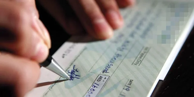 قانون جديد للشيكات… تفاصيل مثيرة ومفاجآت للمتابعين