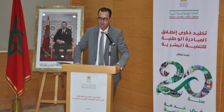 تفاعلا مع مذكرة السيد الوالي بخصوص إجراءات التصديق والإمضاء على الوثائق.. قلق شديد وسط المرتفقين