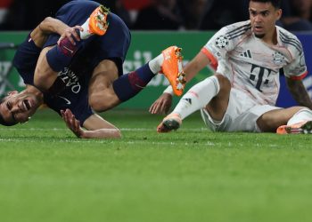 3 أسماء مرشحة لتعويض غياب حكيمي المحتمل عن كأس إفريقيا بعد إصابته القوية