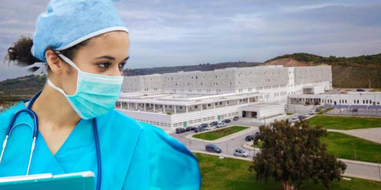 ممرضو المركز الاستشفائي الجامعي محمد السادس بطنجة يدخلون مرحلة تصعيدية احتجاجاً على تهميش مطالبهم!