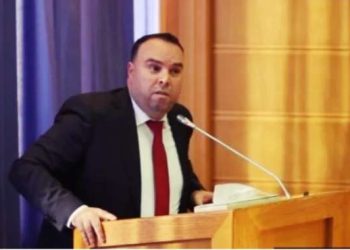 الفساد يضرب المناطق الصناعية..بعض المستفيدين لا علاقة لهم بالقطاع الصناعي