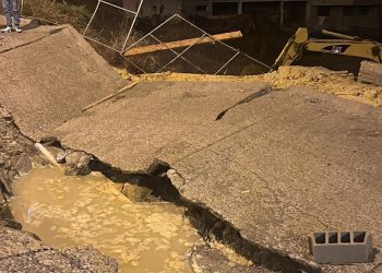 انهيار أرضي مفاجئ يهزّ حي العالية بطنجة ويستنفِر السلطات