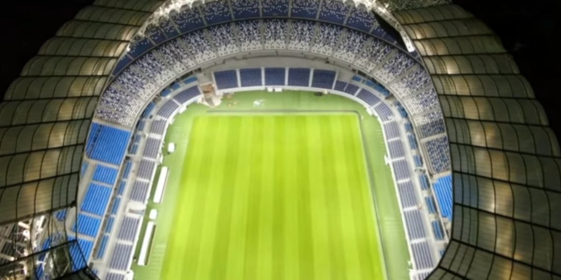 نجاح افتتاح ملعب طنجة الكبير يصطدم بتحدي الحضور الجماهيري 