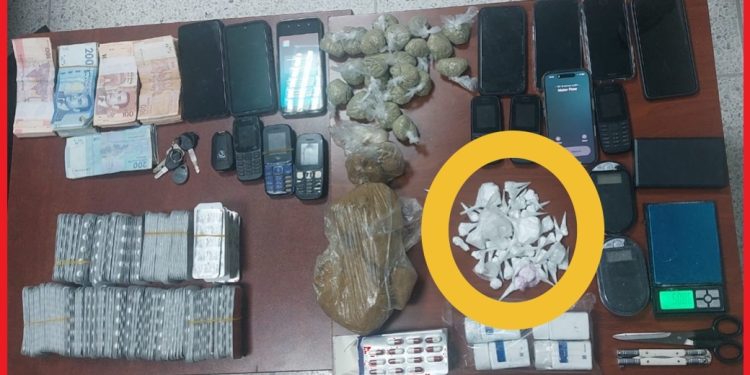 طنجة.. تفكيك عصابة تُروج القرقوبي و أنواع خطيرة من المخدرات
