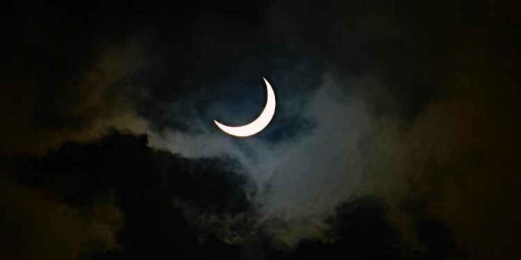 وزارة الأوقاف والشؤون الإسلامية تعلن أول أيام شهر رجب لعام 1447ه