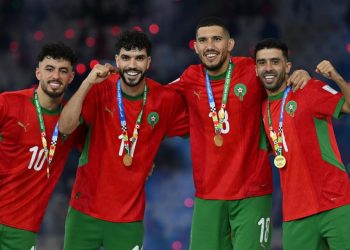 مهاجم المنتخب المغربي يفقد والده بعد أيام على تتويجه بلقب كأس العرب 2025