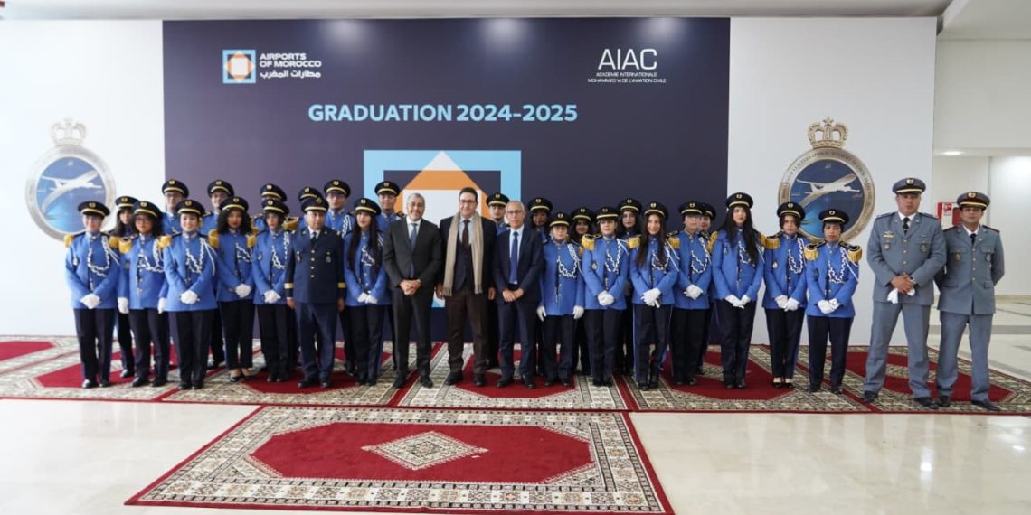 إقليم النواصر .. أكاديمية الطيران المدني تحتفل بتخرج الفوج الجديد