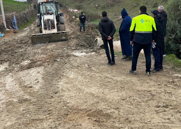 ترميم الطريق 